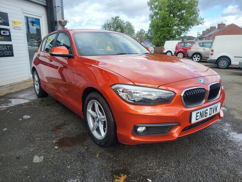 BMW 1 SERIES